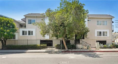 Tiny photo for 4189 Vineland AVE #120, Studio City, CA 91602 (MLS # SR26171611)