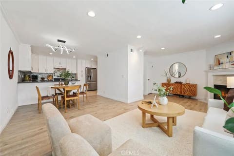 Tiny photo for 4189 Vineland AVE #120, Studio City, CA 91602 (MLS # SR26171611)