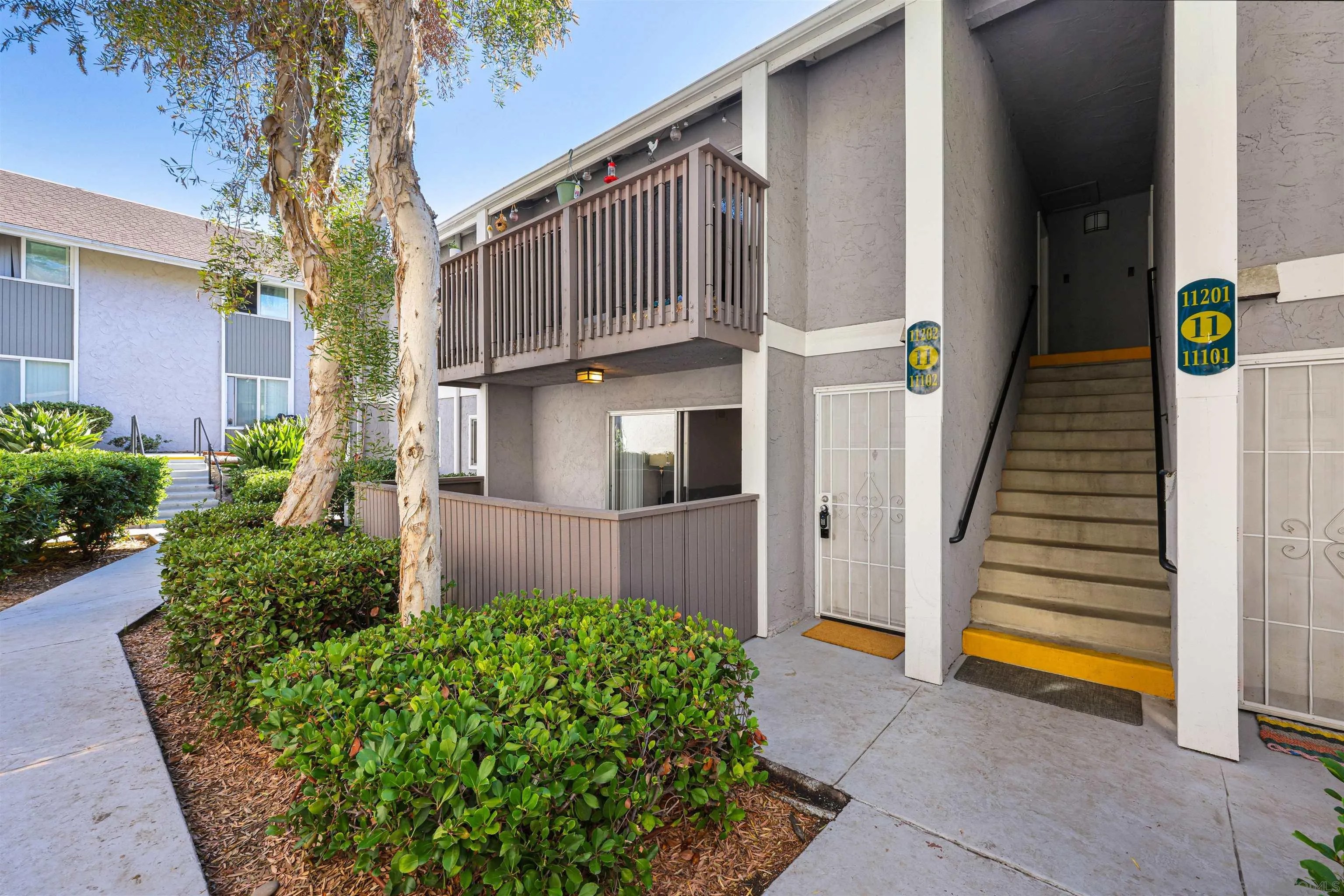 6333 College Grove Way 11102