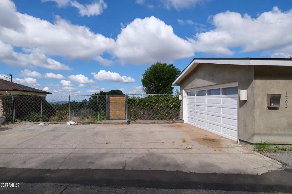 Photo of 1205 E Loma Alta DR, Altadena, CA 91001 (MLS # P1-27410)