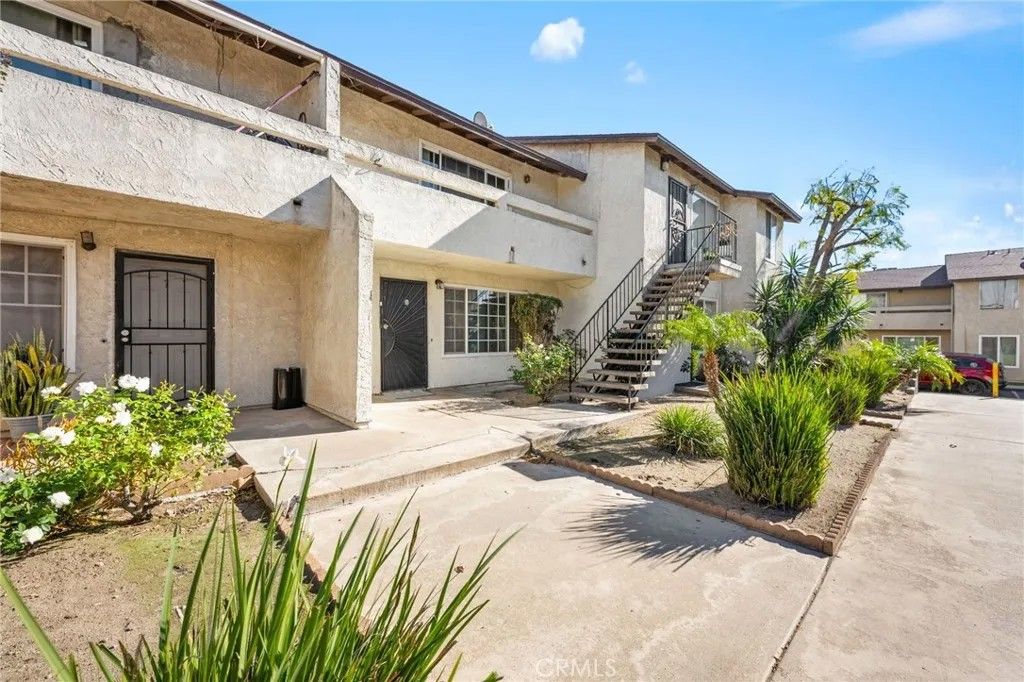 Photo of 17425 Arrow BL Blvd #8, Fontana, CA 92335 (MLS # SW25270401)