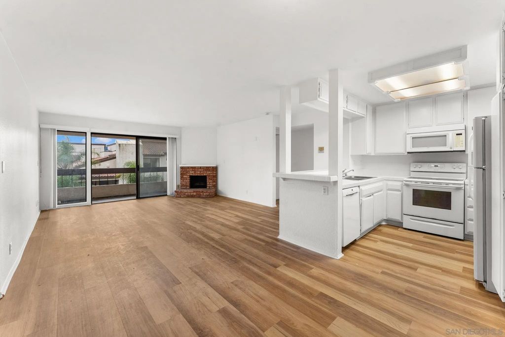 Photo of 6717 Friars Rd #63, San Diego, CA 92108 (MLS # 260001881)