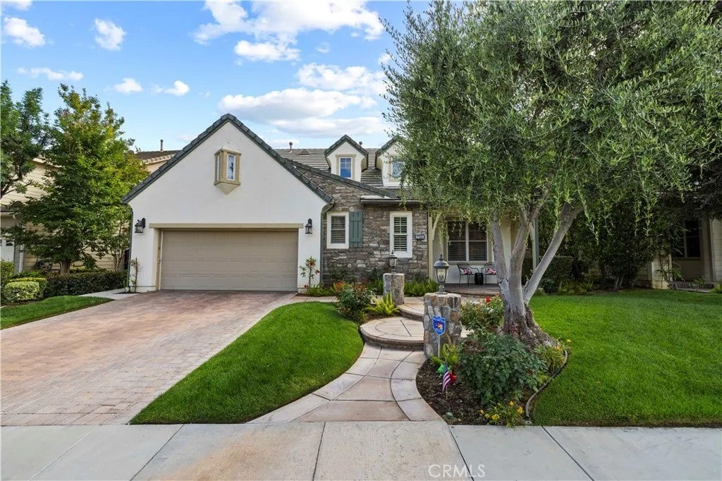 27015 Timberline Terrace