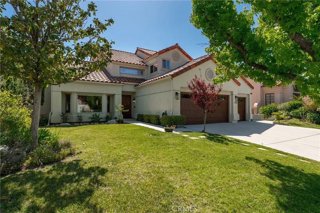 Photo of 756 Cedar Point, Westlake Village, CA 91362 (MLS # SR26079300)