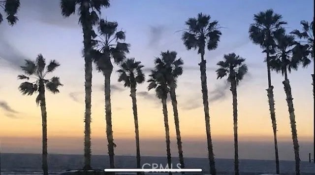 900 Pacific Coast