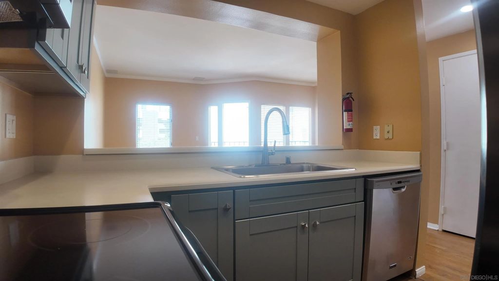 Photo of 655 Columbia St #313, San Diego, CA 92101 (MLS # 260009839)