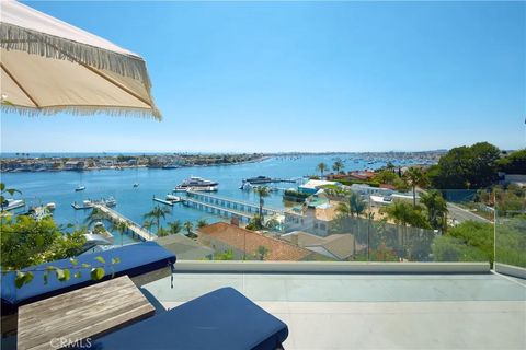 2235 Pacific Drive Corona Del Mar CA 92625