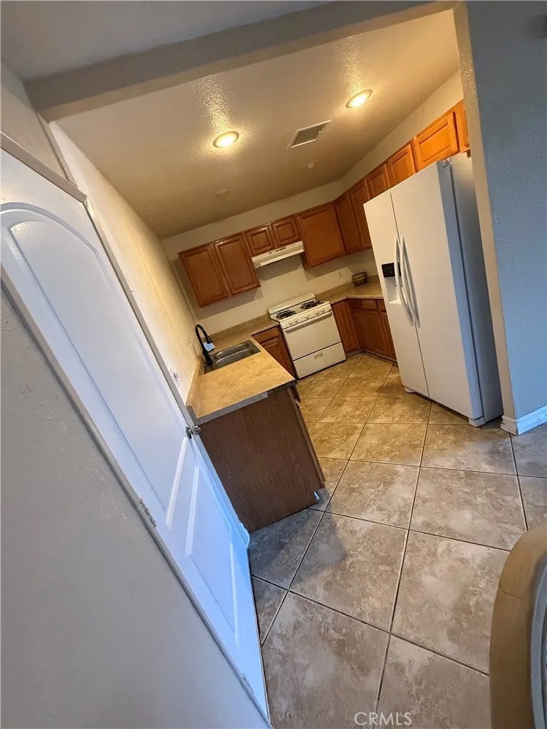 15254 Las Piedras Drive