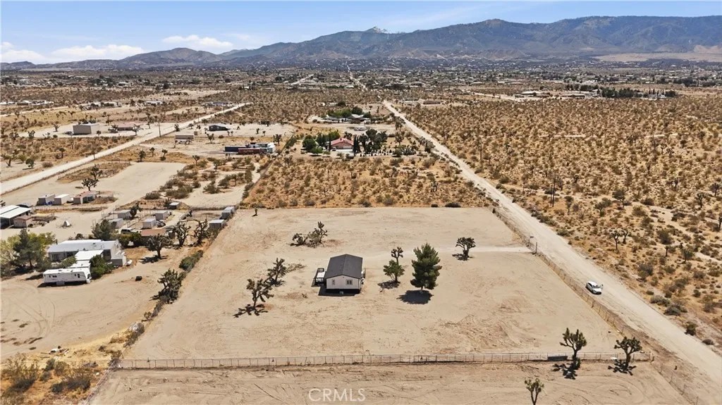 12421 Desert View Road