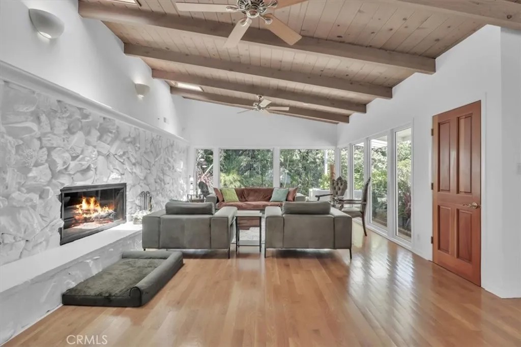 9466 Hidden Valley Place