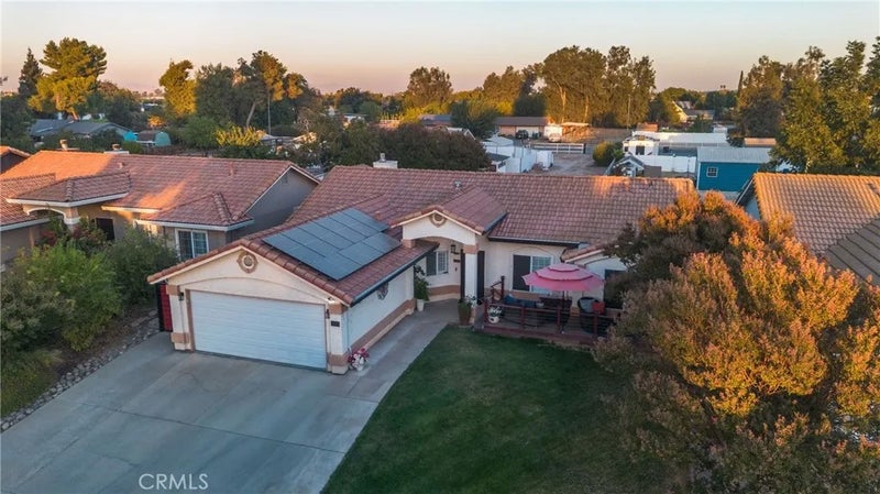 2814 Village Court