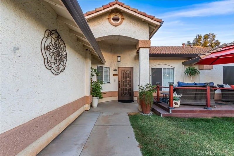 2814 Village Court