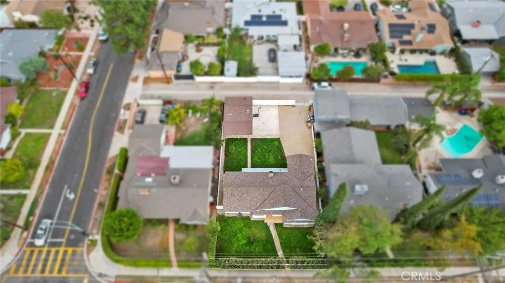 Photo of 10450 Balboa Blvd, Granada Hills, CA 91344 (MLS # GD25267359)