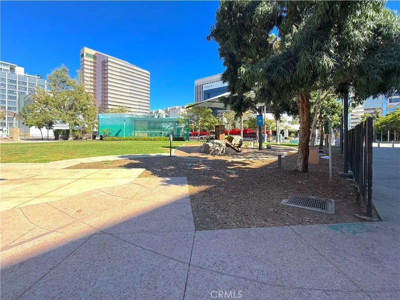 133 The Promenade North 107