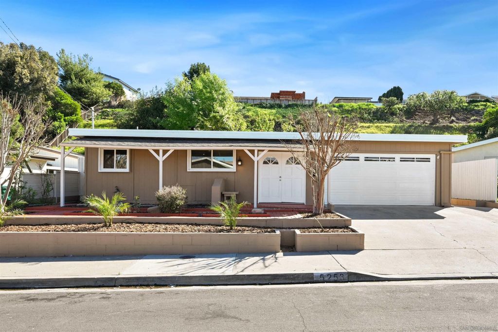 Photo of 5253 Lewison Pl, San Diego, CA 92120 (MLS # 260002965)