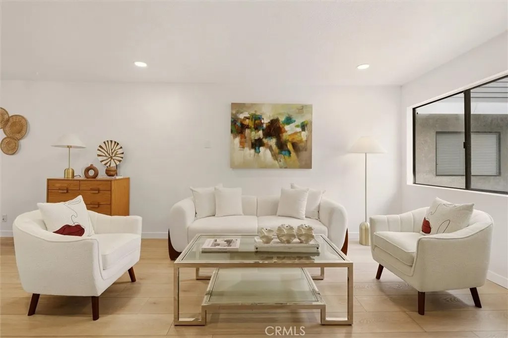 633 Hardin Drive 3