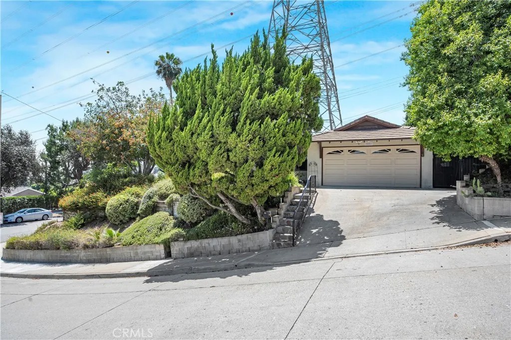 2851 Brookridge