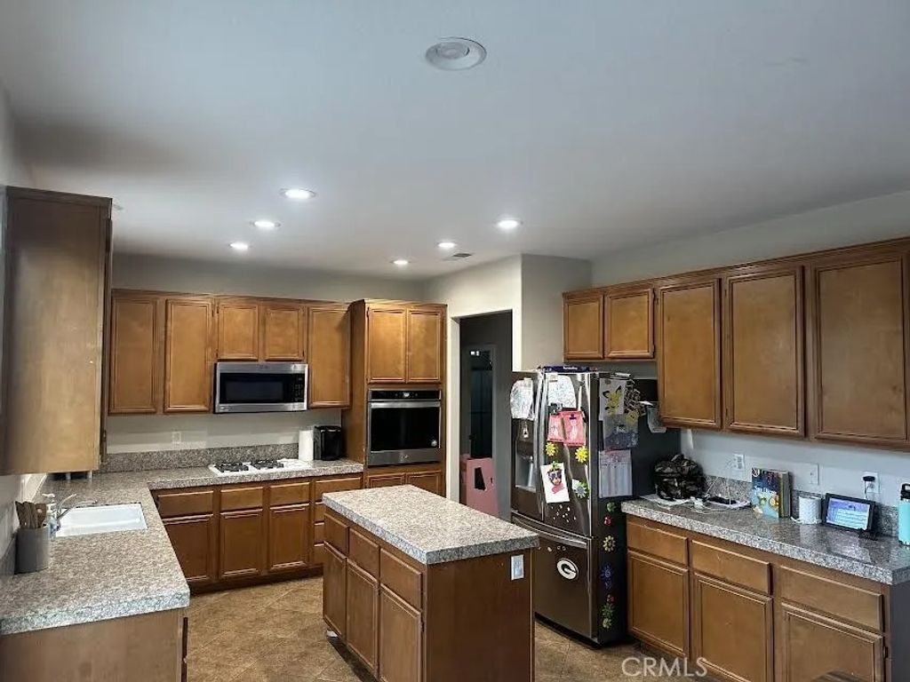 Photo of 29712 Mesa Verde Cir, Menifee, CA 92564 (MLS # LG26079678)