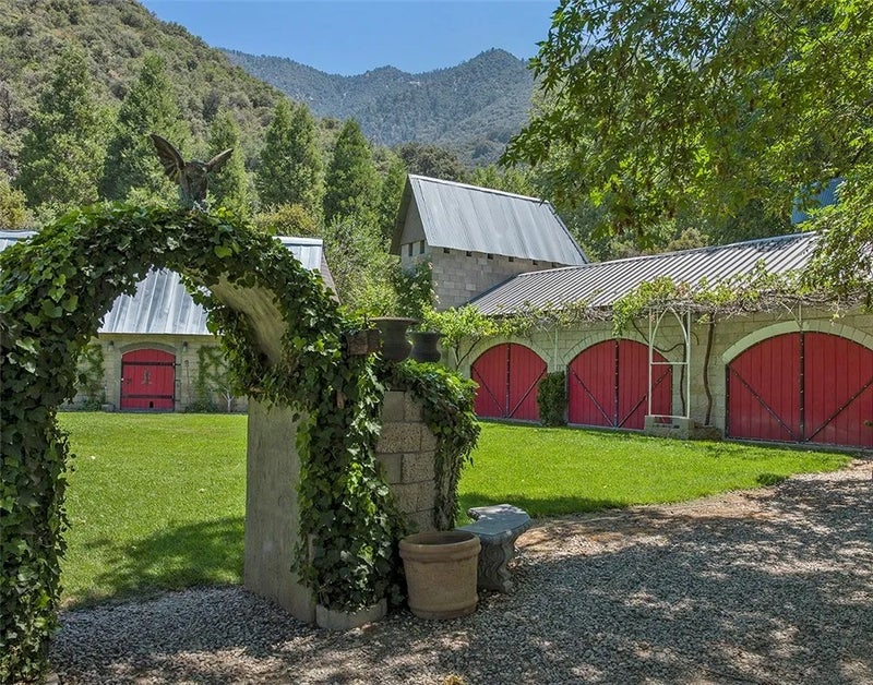 38838 Birch Creek
