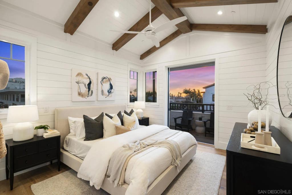 Photo of 466 Westbourne St, La Jolla, CA 92037 (MLS # 260018364)