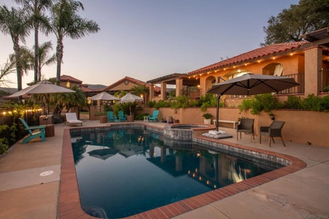 Photo of 24922 Terreno Drive, Temecula, CA 92590 (MLS # 260014062)