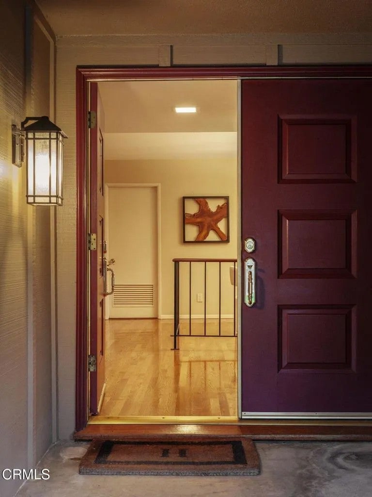 Photo of 425 La Terraza Street, South Pasadena, CA 91030 (MLS # P1-28921)