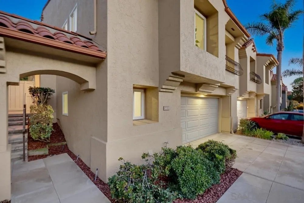 Photo of 1465 Caminito Solidago, La Jolla, CA 92037 (MLS # 260022334)