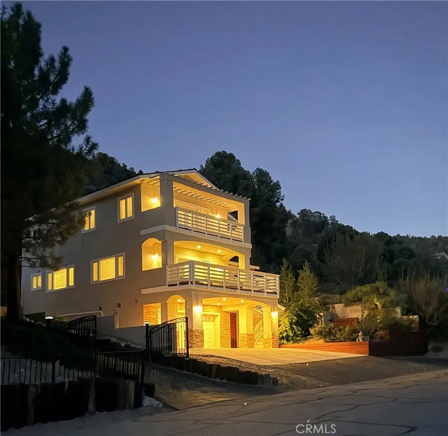 1102 Rivera Drive