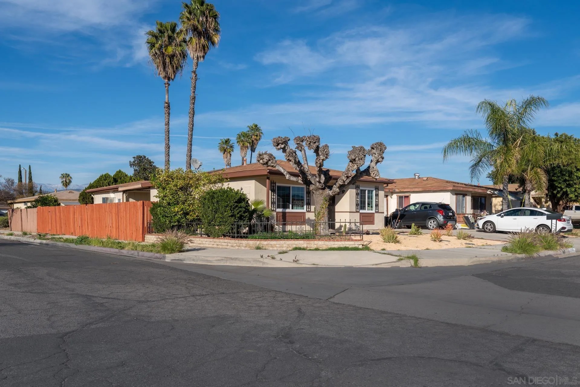 2398 San Bernardo Ave