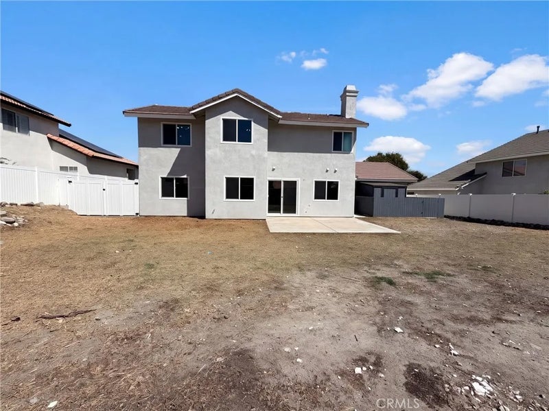 2371 W Via Bello