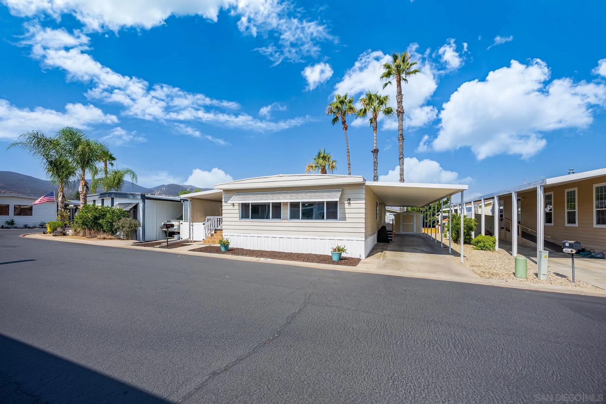 8301 Mission Gorge Rd SPC 382