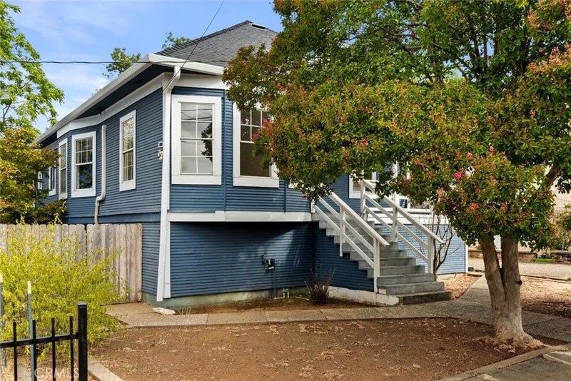 2240 Wilcox Avenue