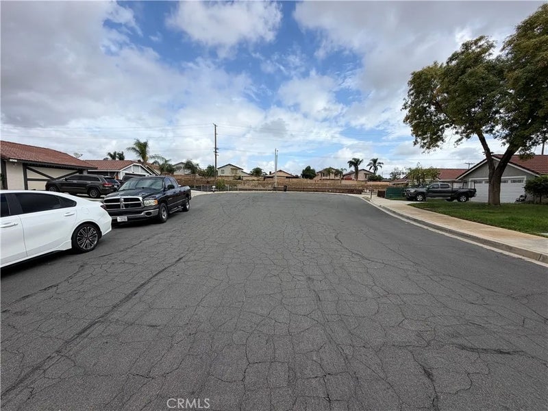 12984 Westbury