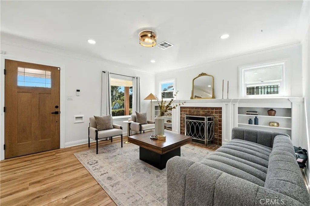 Photo of 3741 W 58th Place, Los Angeles, CA 90043 (MLS # RS25253389)