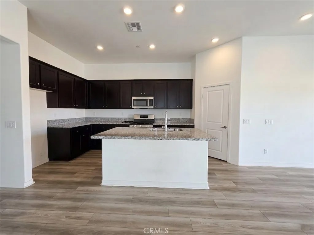 1580 Sunswept Way