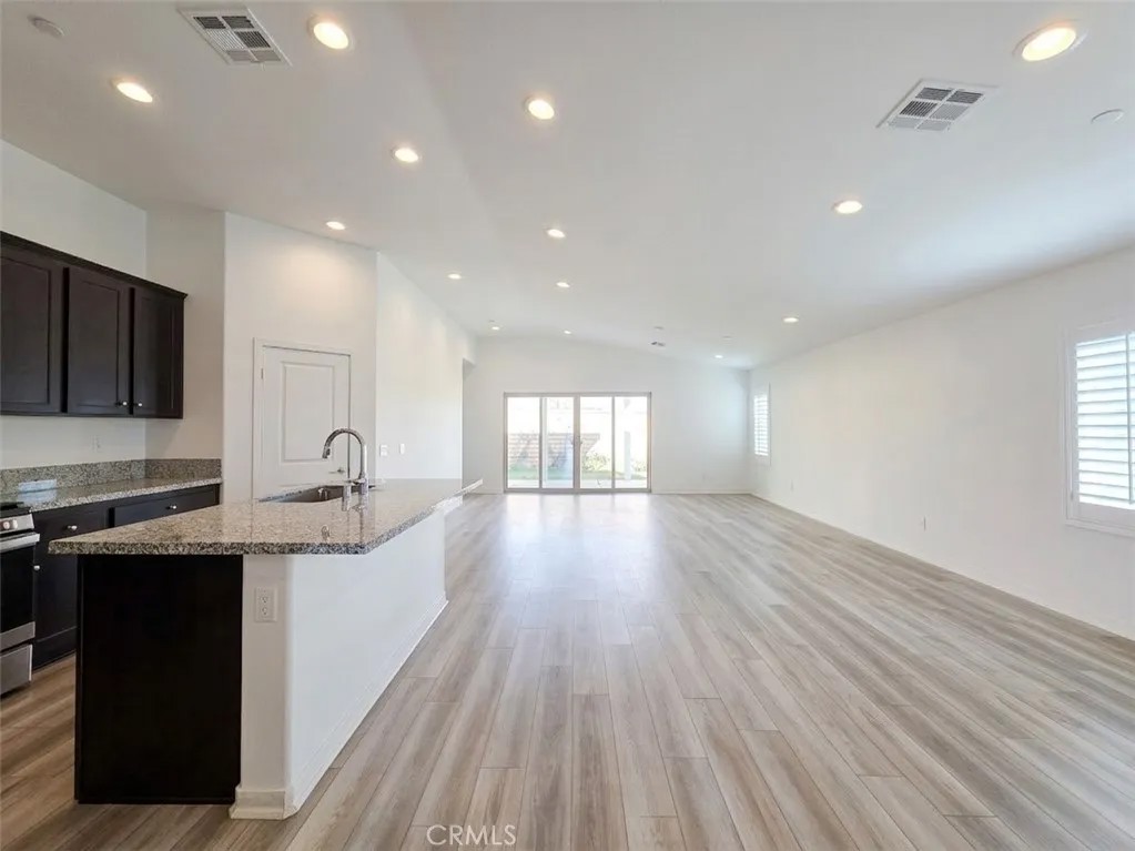 1580 Sunswept Way