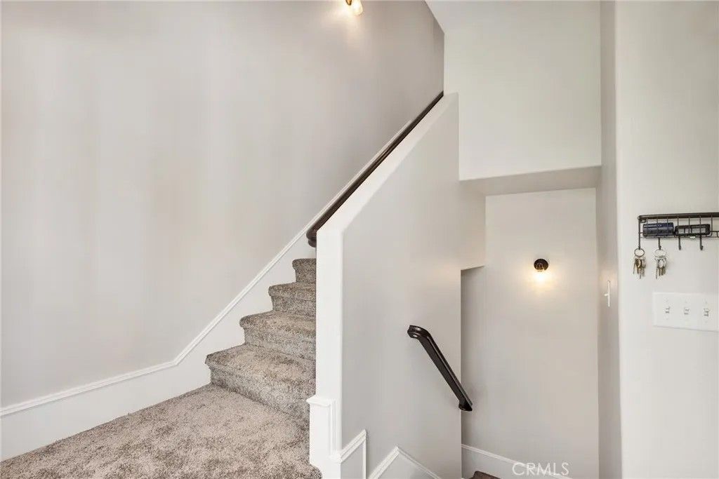 Photo of 40 Via Cordoba, Rancho Santa Margarita, CA 92688 (MLS # OC26077348)