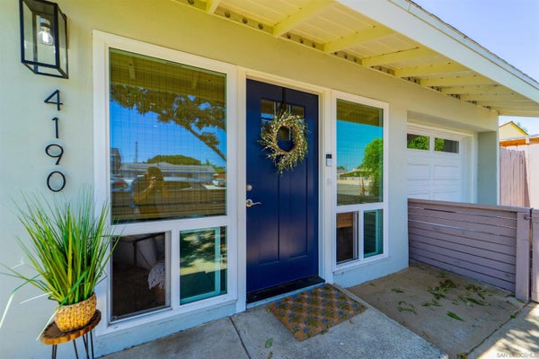 4190 CLAIREMONT DR, SAN DIEGO, CA 92117 - Image e66e3b48a3d322a23f23e55ae9682c8a/2856843256