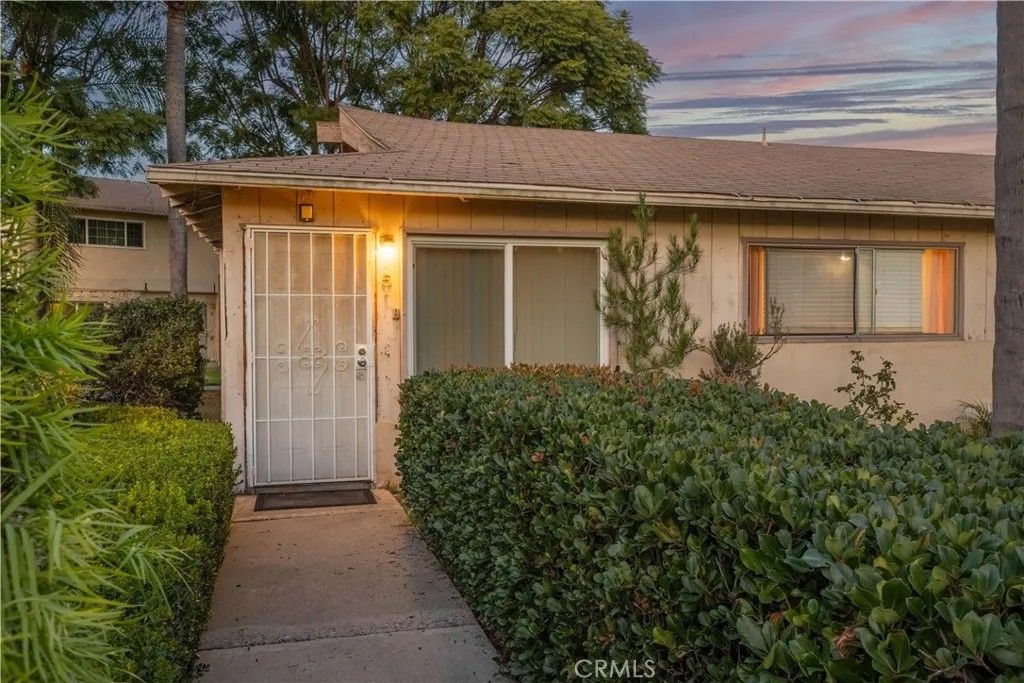 Photo of 1602 N King St, Santa Ana, CA 92706 (MLS # PW25267517)