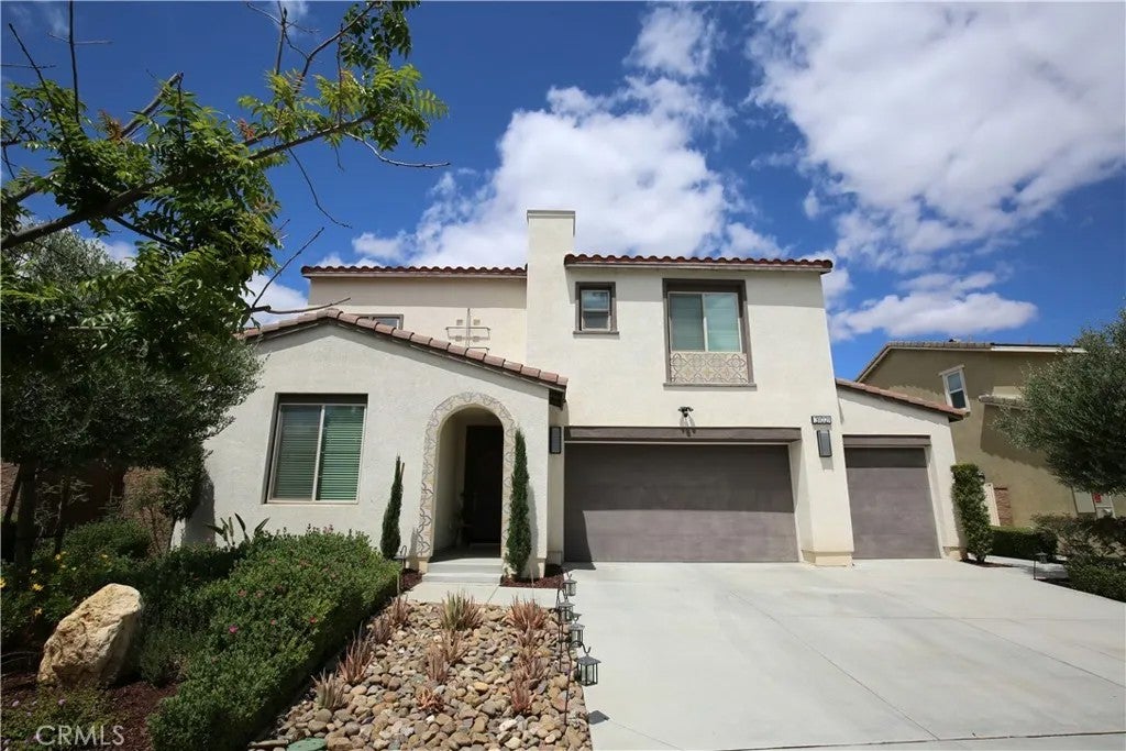 Photo of 31021 Lusitano CIR, Menifee, CA 92584 (MLS # OC26120682)