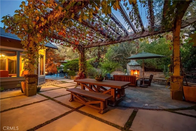 775 Los Vineros Lane
