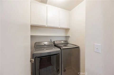 Tiny photo for 10110 Melinda Way #4, Northridge, CA 91325 (MLS # SR26131931)