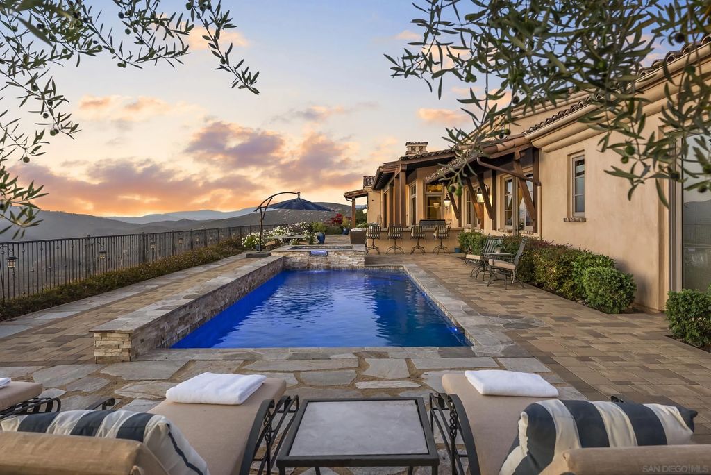 Photo of 8046 El Cielo, Rancho Santa Fe, CA 92067 (MLS # 250038177)