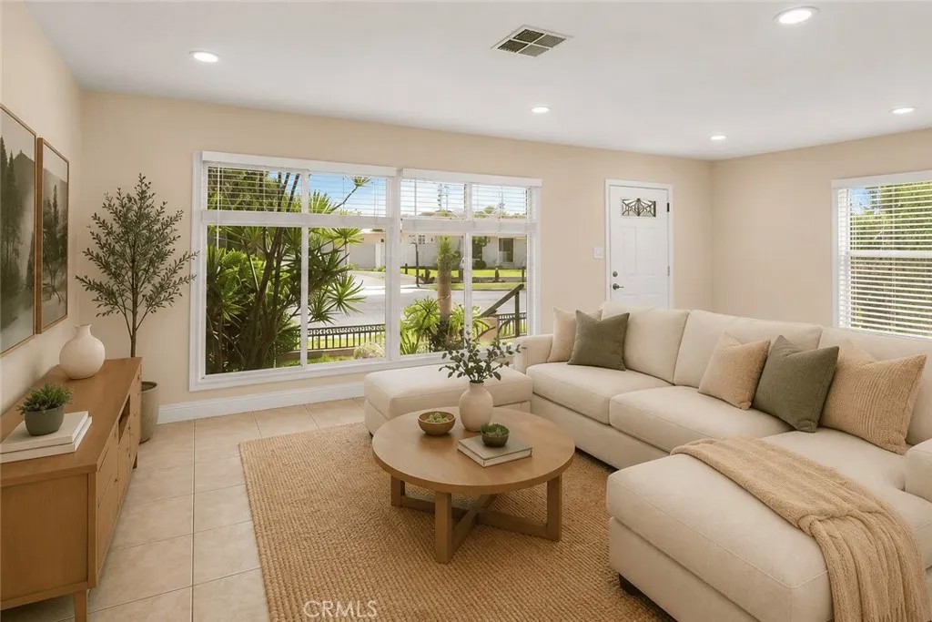 9848 La Docena Ln
