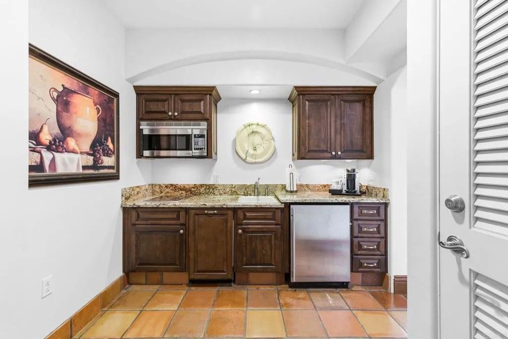 Photo of 7323 Estrella De Mar Road #36, Carlsbad, CA 92009 (MLS # NDP2510697)