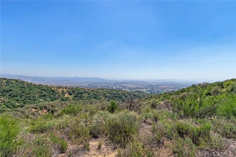 39501 Eastview