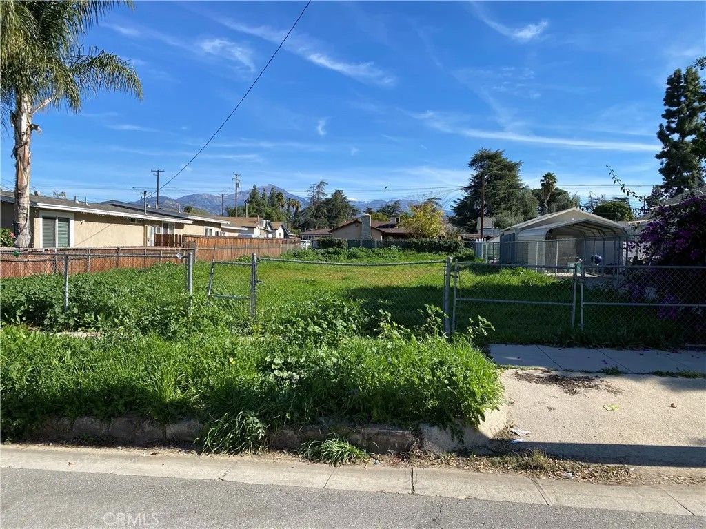 Photo of 1024 6th, Redlands, CA 92374 (MLS # IG26014381)