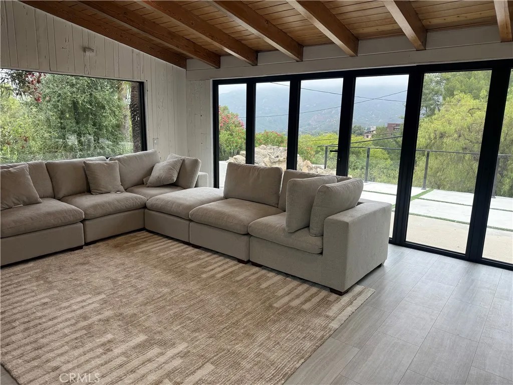2600 Topanga Skyline