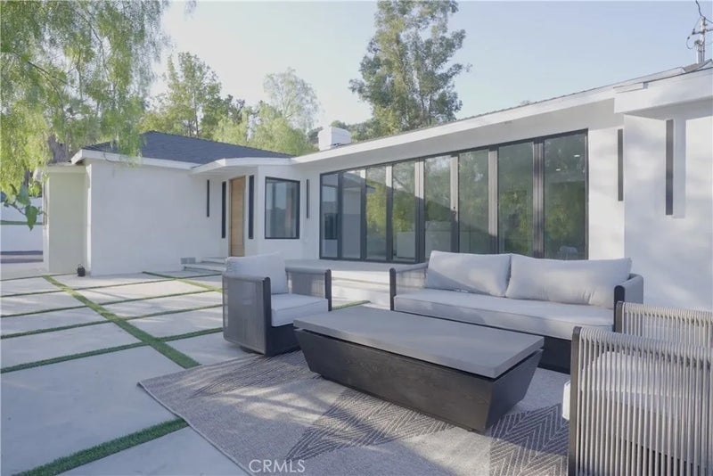 2600 Topanga Skyline