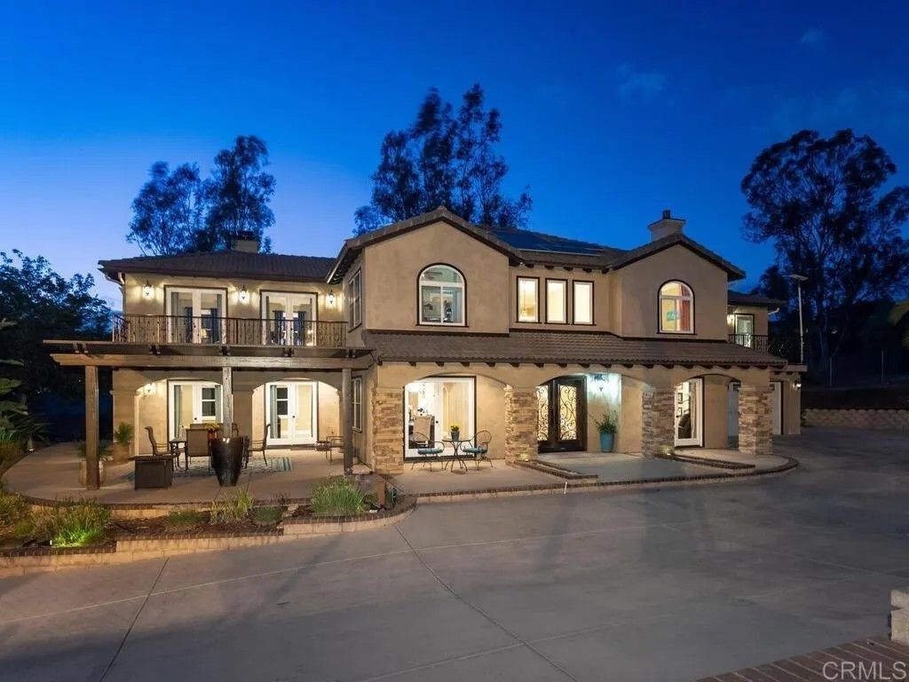 Photo of 3347 Yucca Ter, Fallbrook, CA 92028 (MLS # NDP2510012)